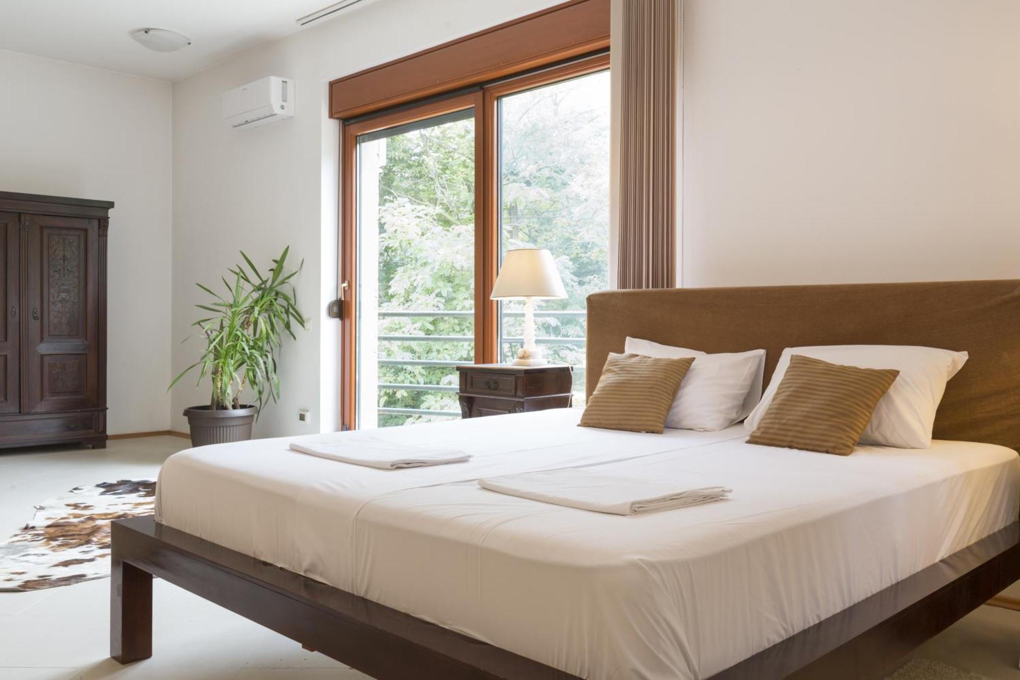 The Belgrade Hills Rooms And Suites Pokoj fotografie