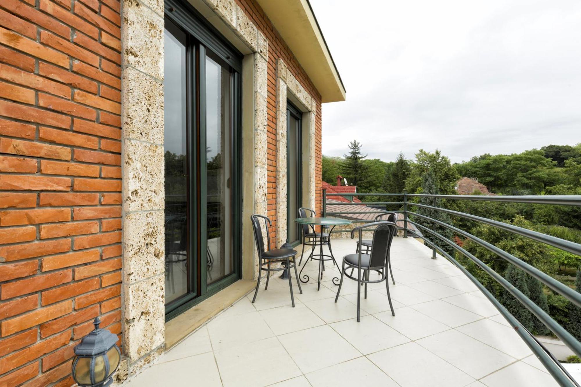 The Belgrade Hills Rooms And Suites Pokoj fotografie