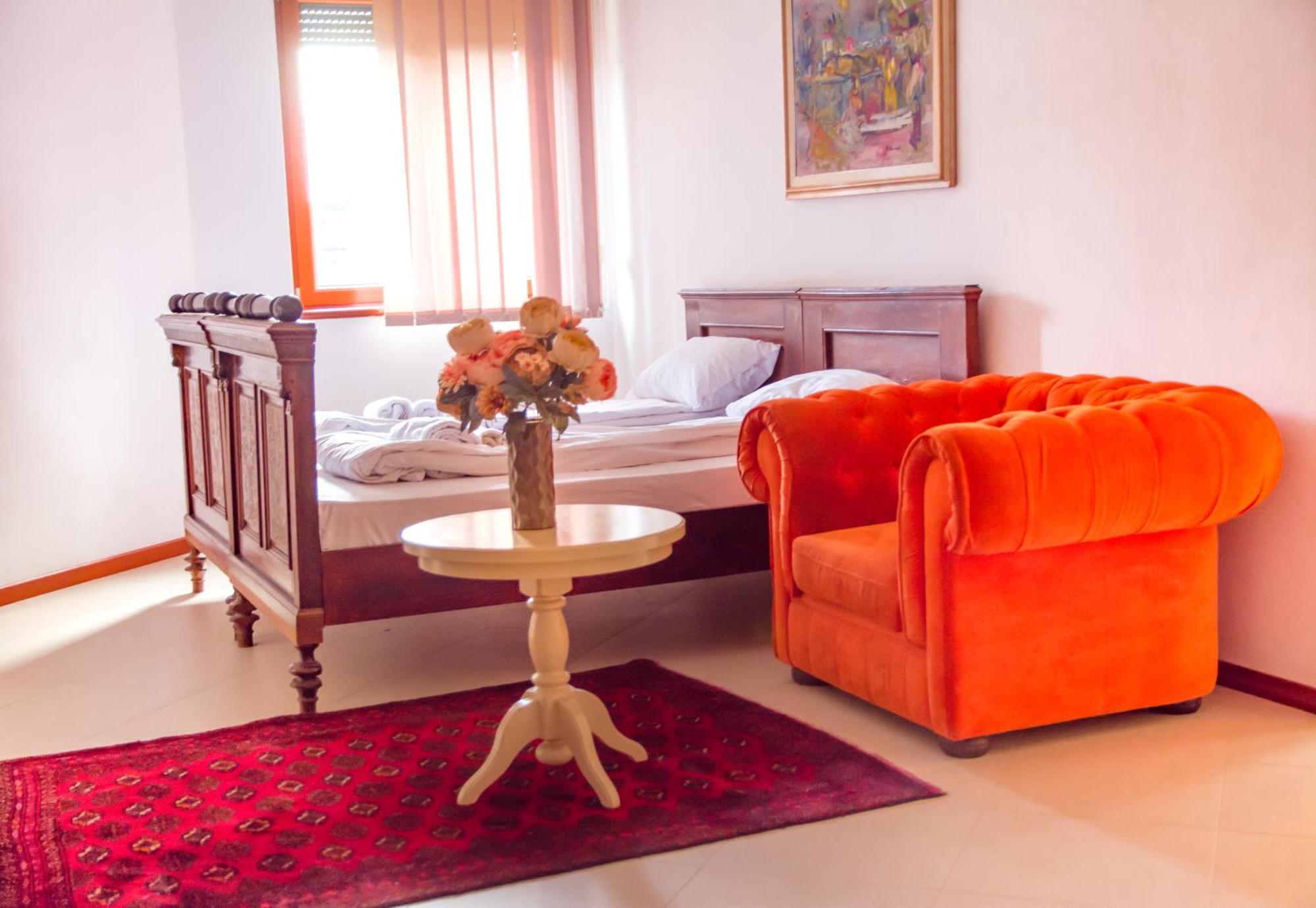 The Belgrade Hills Rooms And Suites Exteriér fotografie