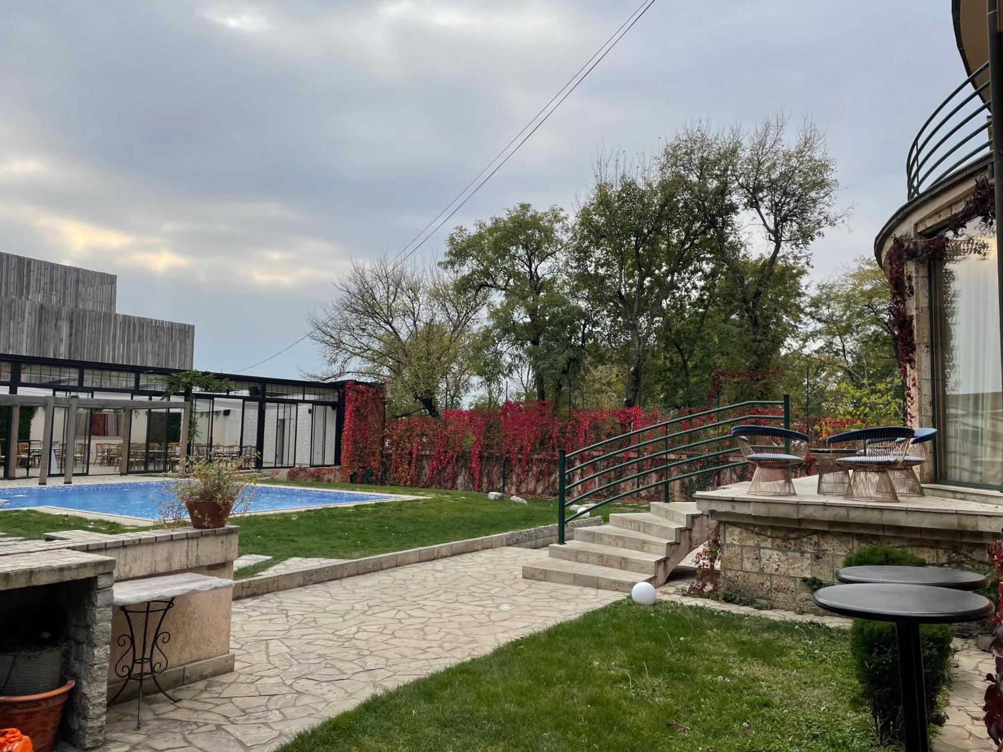 The Belgrade Hills Rooms And Suites Exteriér fotografie