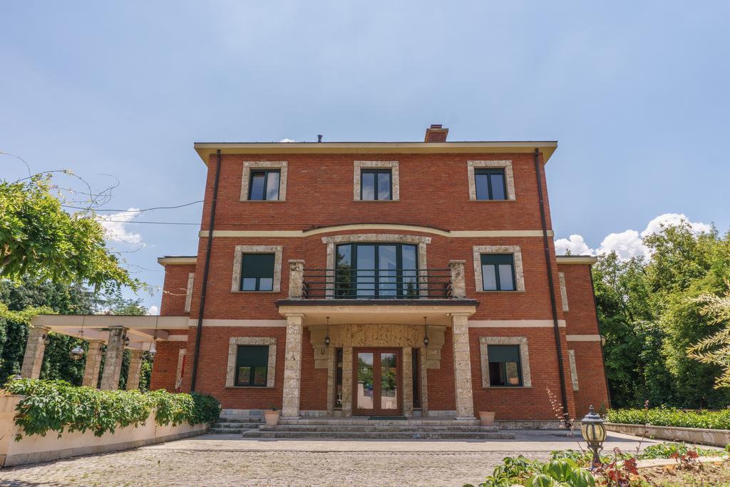 The Belgrade Hills Rooms And Suites Exteriér fotografie